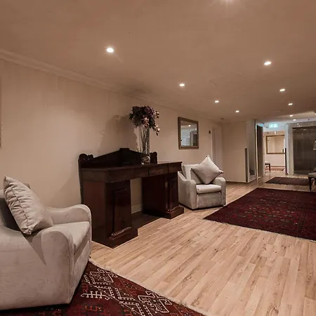 Hotel Osborne 3*