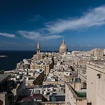 أوزبورن فاليتا