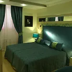 فندق أوزبورن 3*