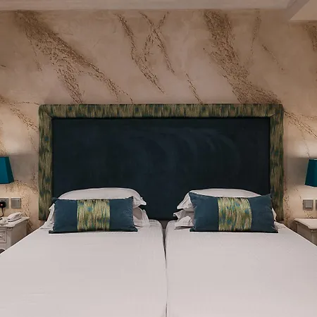 Hotel Osborne 3*