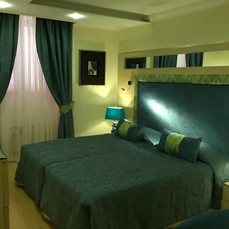 Hotel Osborne 3*